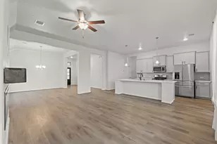 4901 Finns Lndg St, League City, TX 77573 - Photo 13