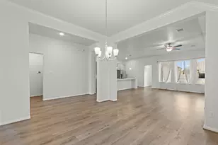 4901 Finns Lndg St, League City, TX 77573 - Photo 11