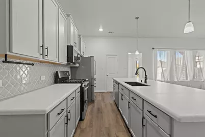 4901 Finns Landing Street, League City, TX 77573 - Photo 15