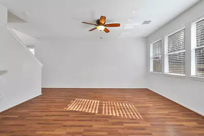 35 Ledgestone Place, The Woodlands, TX 77382 - Photo 7