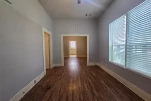 3523 Winnie St, Galveston, TX 77550 - Photo 3
