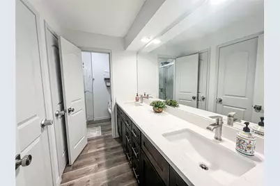 11507 Willwood Drive, Houston, TX 77072 - Photo 13