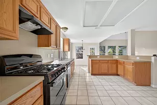 3719 Cane Lake Dr, Richmond, TX 77406 - Photo 5