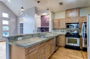 5418 Kiam St, Houston, TX 77007 - Photo 1
