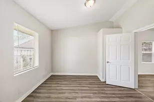 10001 Lucore St, Houston, TX 77017 - Photo 9