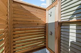 1019 Brighton Jones Blvd, Gilchrist, TX 77617 - Photo 29