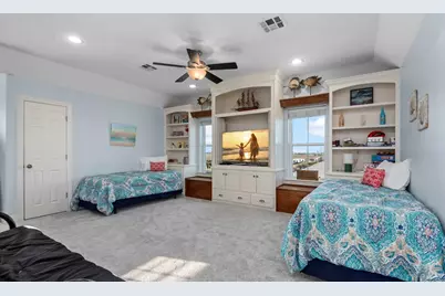 1019 Brighton Jones Blvd, Gilchrist, TX 77617 - Photo 25