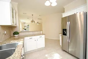 819 Fairpark Ln, Sugar Land, TX 77479 - Photo 15
