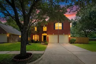 819 Fairpark Ln, Sugar Land, TX 77479 - Photo 3