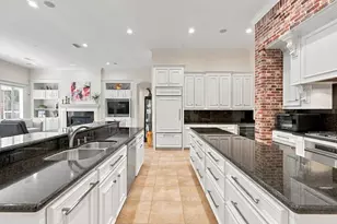 67 W Ambassador Bend, The Woodlands, TX 77382 - Photo 13