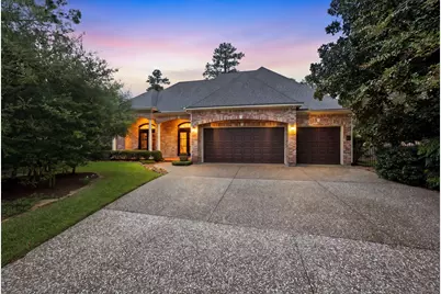 67 W Ambassador Bend, The Woodlands, TX 77382 - Photo 3