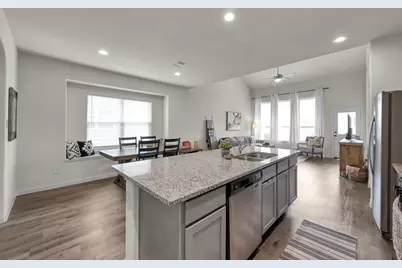 2923 Lawrence Park Court, Conroe, TX 77304 - Photo 11