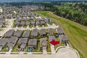 2923 Lawrence Pk Ct, Conroe, TX 77304 - Photo 3