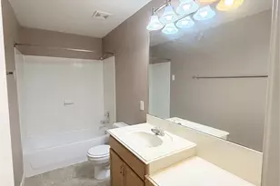 2603 Skyview Trace Ct, Houston, TX 77047 - Photo 17