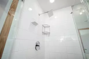 5425 Dickson St, Houston, TX 77007 - Photo 31