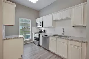 2710 Grants Lake Blvd, Sugar Land, TX 77479 - Photo 5
