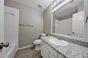 2710 Grants Lake Blvd, Sugar Land, TX 77479 - Photo 17