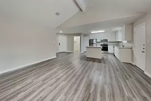 16280 Sun View Ln, Conroe, TX 77302 - Photo 3