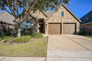 13809 Crystal Harbor Ln, Pearland, TX 77584 - Photo 1