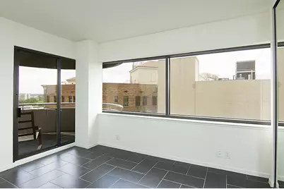 5000 Montrose Boulevard #9D, Houston, TX 77006 - Photo 11