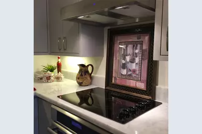 5000 Montrose Boulevard #9D, Houston, TX 77006 - Photo 21