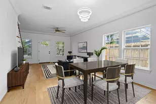 710 W 10th St, Houston, TX 77008 - Photo 3