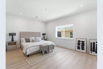 1014 Upside Wheatley Lane, Houston, TX 77091 - Photo 15
