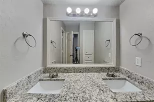 12311 Oak Park Dr, Houston, TX 77070 - Photo 15