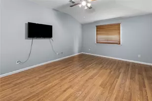 1735 Oak Ridge Dr, Kemah, TX 77565 - Photo 15