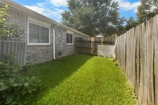 1735 Oak Ridge Dr, Kemah, TX 77565 - Photo 31
