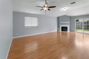 1735 Oak Ridge Dr, Kemah, TX 77565 - Photo 9