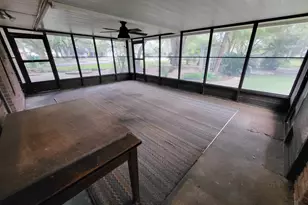 706 Maple St, Sweeny, TX 77480 - Photo 31