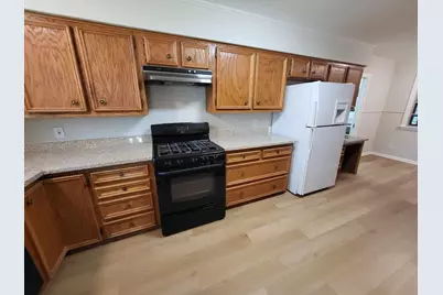 706 Maple Street, Sweeny, TX 77480 - Photo 13