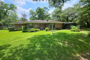 706 Maple St, Sweeny, TX 77480 - Photo 37