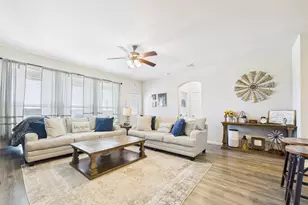 3202 Explorer Dr, Texas City, TX 77591 - Photo 23