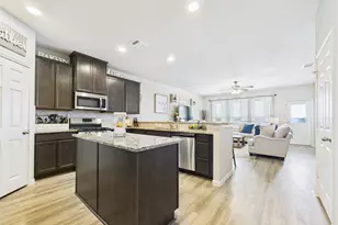 3202 Explorer Dr, Texas City, TX 77591 - Photo 1