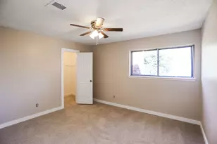 502 Rosewood Dr, Shenandoah, TX 77381 - Photo 19