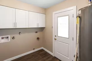 502 Rosewood Dr, Shenandoah, TX 77381 - Photo 23