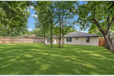 5619 Warm Springs Road, Houston, TX 77035 - Photo 33