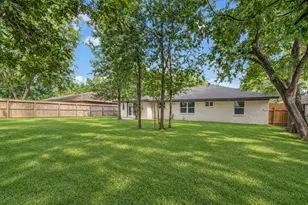 5619 Warm Springs Rd, Houston, TX 77035 - Photo 33