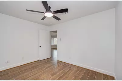 11223 Voltaire Drive, Houston, TX 77065 - Photo 19