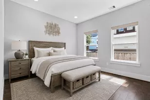 1114 W 15th 1/2 St, Houston, TX 77008 - Photo 11