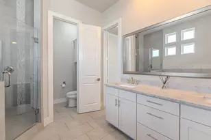 5811 Petty St, Houston, TX 77007 - Photo 27