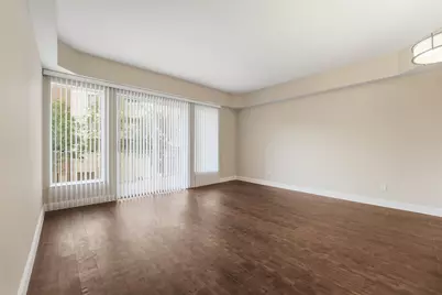 3505 Sage Road #208, Houston, TX 77056 - Photo 7