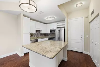 3505 Sage Road #208, Houston, TX 77056 - Photo 3