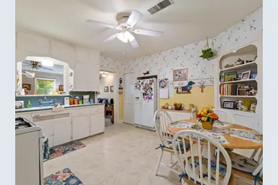 2918 Avenue I, Bay City, TX 77414 - Photo 21