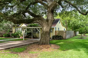 2918 Avenue I, Bay City, TX 77414 - Photo 5
