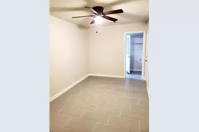 4865 Beechaven Street, Houston, TX 77053 - Photo 11