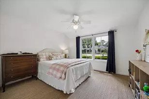 10914 Tupper Lake Dr, Houston, TX 77042 - Photo 13