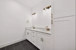 7719 Bowen St, Houston, TX 77051 - Photo 41
